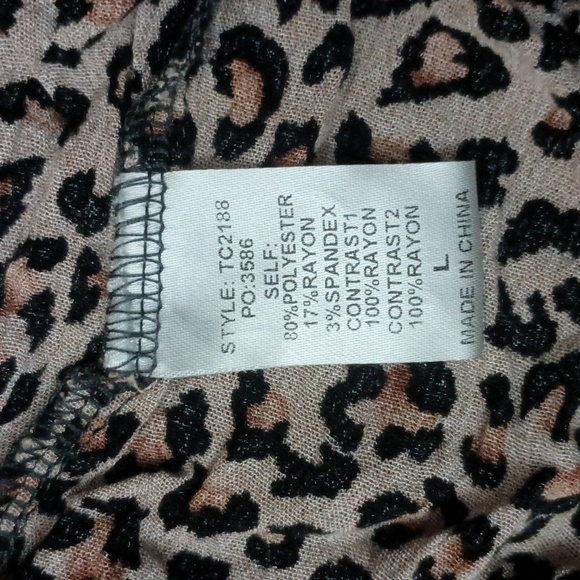 Gigio Women's Charcoal, Floral And Cheetah Print Ruffled Top - Picture 5 of 6